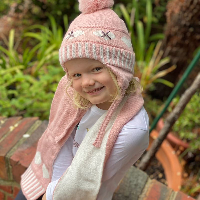 Beanie knitted Pink & White Hearts & Scarf - 1-6yrs