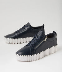 Bump Sneakers - Navy