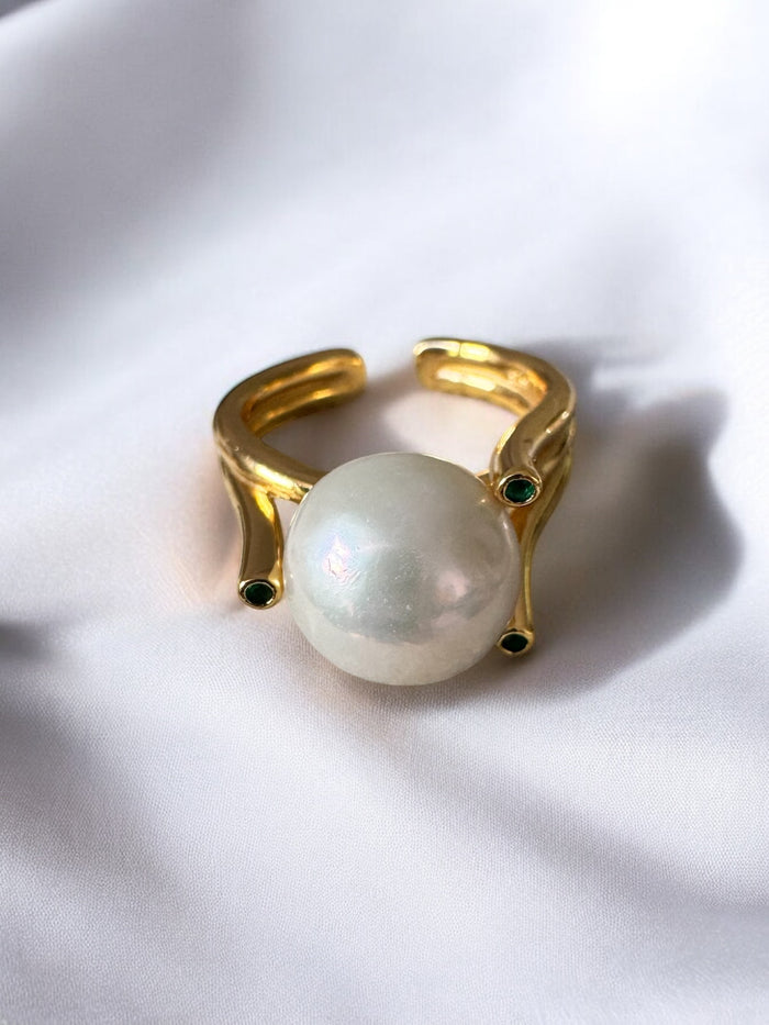 Pearl and Green Zirconia