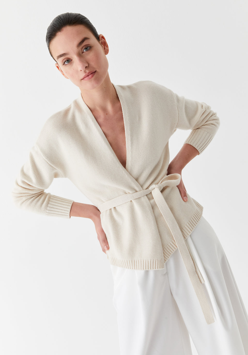 Morrison - Avon Knit Cardigan Milk